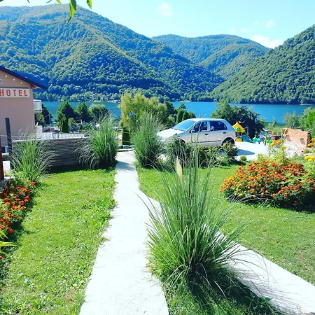 Royal Town Luxury With Panoramic View Wake Up To Breathtaking Views And Pure Tranquility Apartment