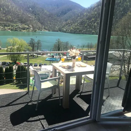 Royal Town Luxury With Panoramic View Wake Up To Breathtaking Lake Views And Pure Tranquility Lägenhet